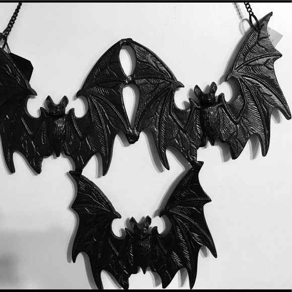 3 Halloween Black Metal Vampire Bats Wall Decor - Picture 2 of 10